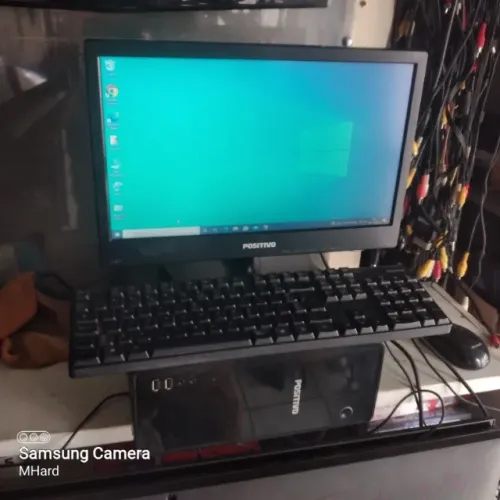 Computador Positivo T50 8 giga memoria 500gb Completo Monitor Teclado.