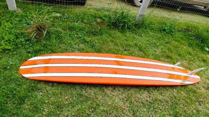 prancha surf 9'4" longboard em bom estado - ótima pra iniciantes facil de aprender