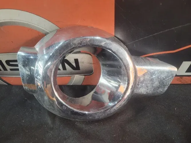 Friso Cromado para Moldura do Farol de Milha Direito Renault Kwid 2017 a 2022
