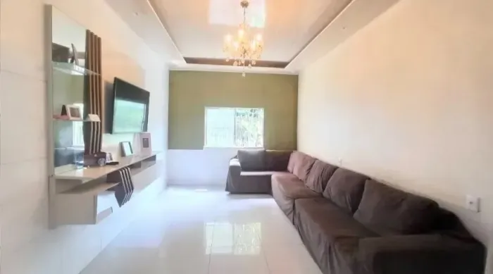 Vendo casa no itapoa