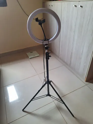 Ring light RGB com tripé 
