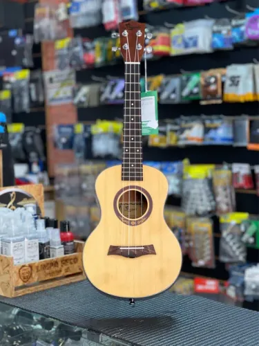 Ukulele Tenor Marques UKC-212