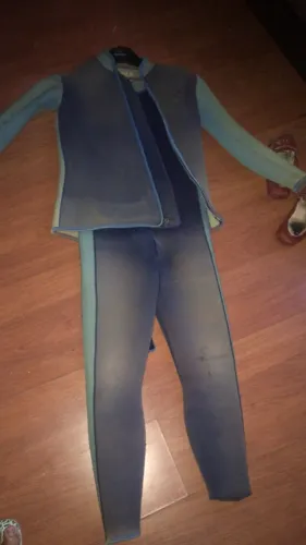 Roupa de mergulho 