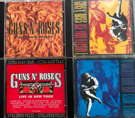 Coleção de CDs Guns and Roses