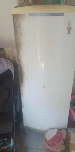 Vender geladeira com defeito 
