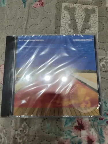 CD Red Hot Chili Peppers Californication (Lacrado)