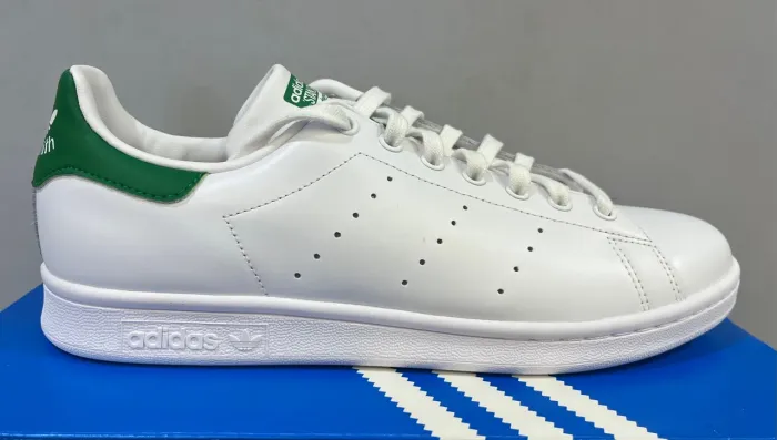 Adidas Stan Smith Branco com Detalhes Verdes