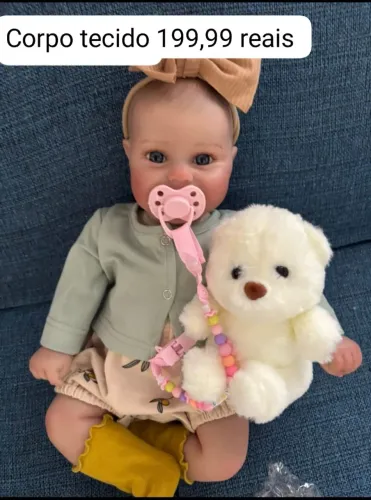 Bebê reborn super realista corpinho de tecido 