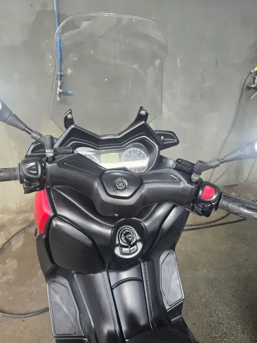 Vende-se Xmax 2021