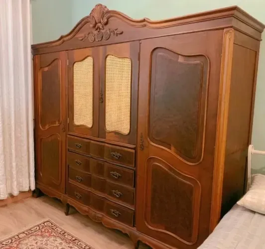Guarda roupa chipandelle totalmente restaurado