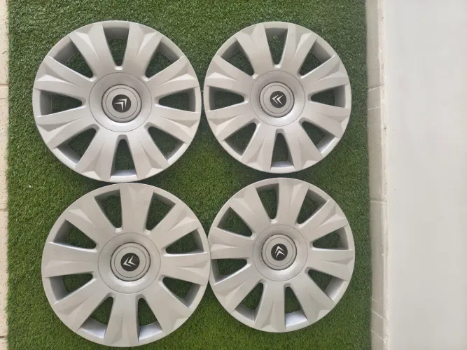Jogo de Calotas ARO 15" CITROEN ( Conservadas )