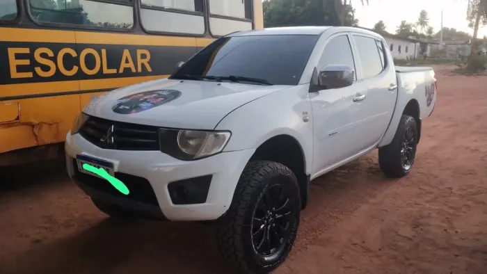 Mitsubishi L200 Triton GL 3.2 CD TB Int. Dies. Mec. 2018