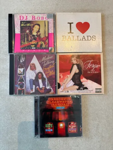 Vendo CDs baladas