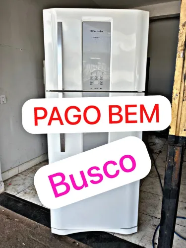Compra-se Geladeira com defeito