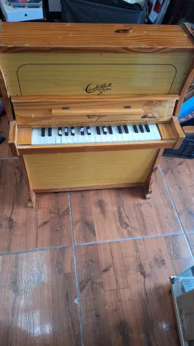Brinquedo antigo pianinho cantiga 38 super