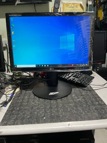 Vende-se monitor