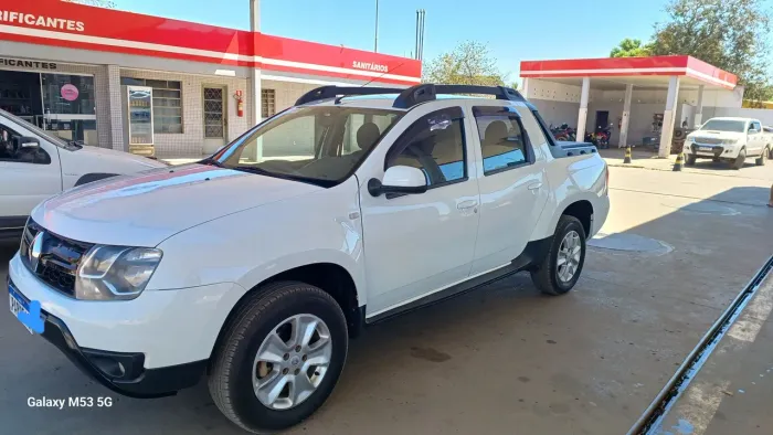 Renault Duster Oroch Exp. 1.6 Hi-flex 16V Mec. 2016