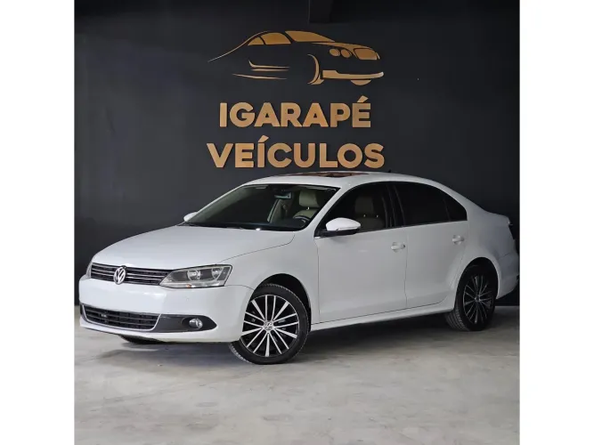 Volkswagen Jetta Highline 2.0 TSI 16V 4P Tiptronic 2013