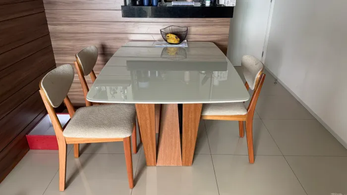 Mesa de Jantar 6 lugares 