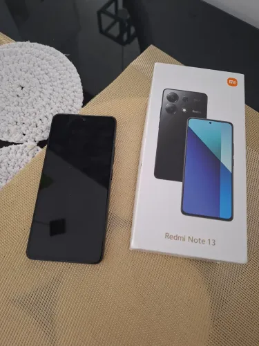 Redmi Note 13 256GB / 8GB RAM Midnight Black - Impecável!