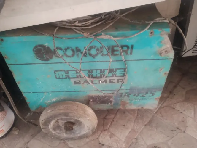 Máquina de solda
