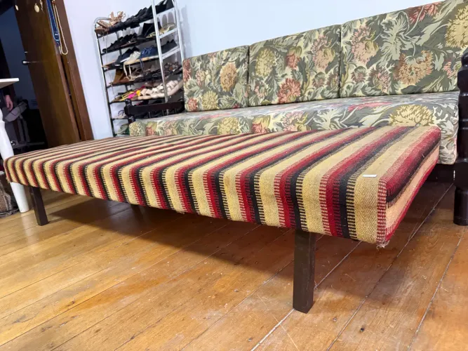 Sofá cama antigo 1,96x0,73x0,73