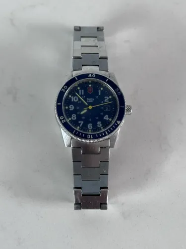 Relógio Victorinox Swiss Army Lancer 100