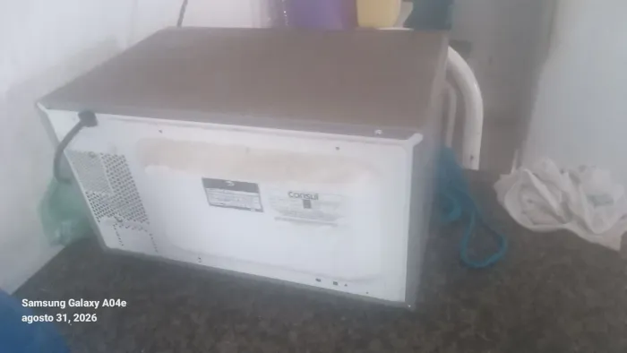micro-ondas cônsul