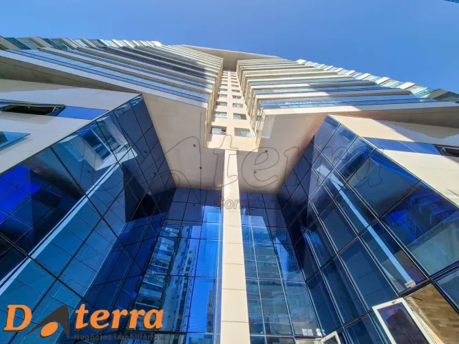 Apartamento 4 Quartos c/ 2 Sts Semimobiliado p/ Locação na Praia de itapuã