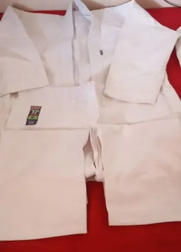 Vendo 2 kimono