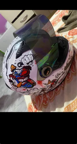 Vendendo capacete lS2 novo