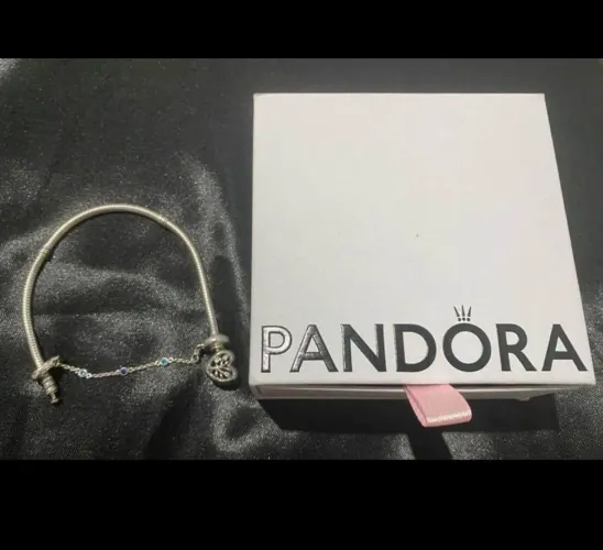 Pulseira Pandora original + pega ladrão 