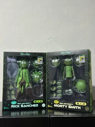 Rick and Morty Brilha no Escuro Action Figure SDCC 2024