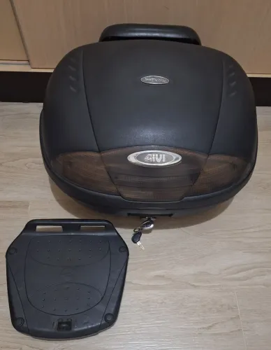 Baú Givi Simply 47 litros