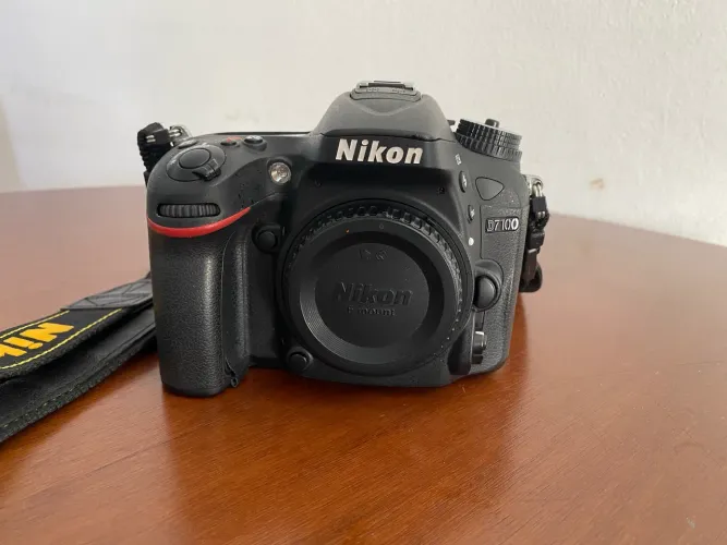 Nikon D7100 Profissional - Corpo 