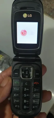 LG MG120B TRIAx - CHUMBO COM PRETO - RARIDADE! CELULAR ANOS 2006