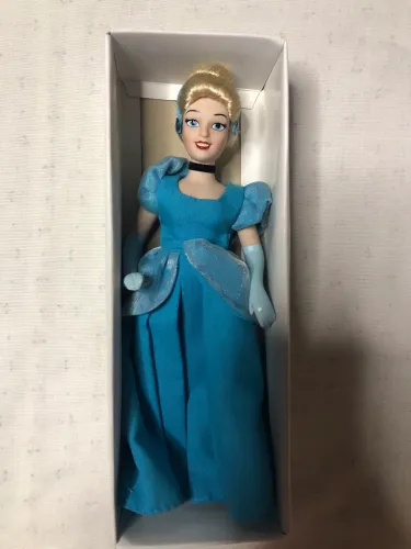 Boneca Cinderela Disney Princesas Porcelana Coleção DeAgostini