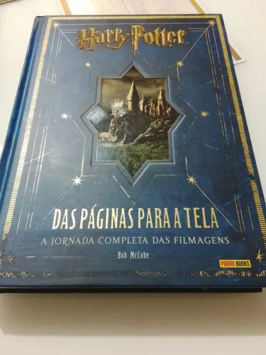 Livro Harry Potter edição de luxo 531 páginas( das páginas para a tela)