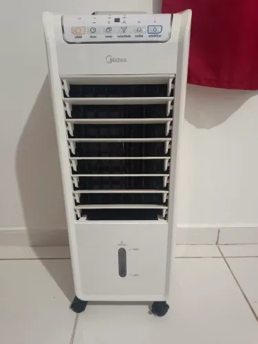 VENDO CLIMATIZADOR DE AR MIDEA