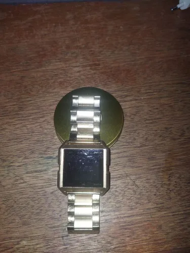 Relógio Condor digital dourado quadrado vintage Anos 90- para peças e pulseira