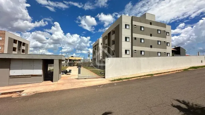 APARTAMENTOS COM SACADA E CHURRASQUEIRA