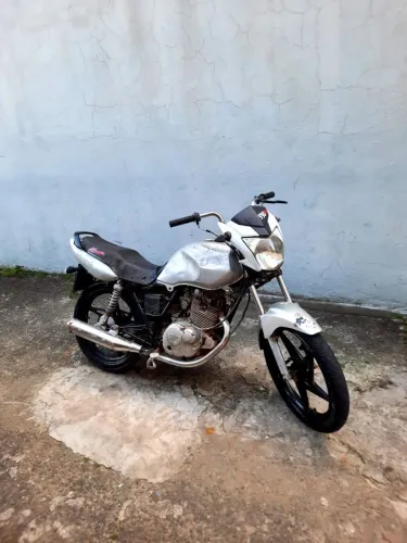 Suzuki yes 125 funcionando 