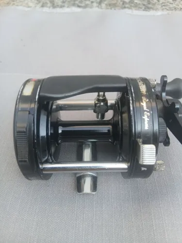 Carretilha abu garcia  c3 Royal express