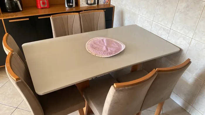 Mesa tampo de vidro 6 cadeiras, troco por mesa tampo de vidro com 4 cadeiras 