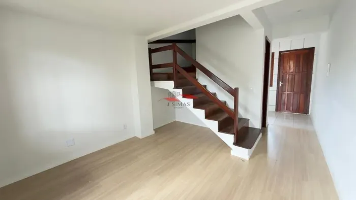 Sobrado para Venda em Porto Alegre, Jardim Leopoldina, 3 dormitórios, 2 banheiros, 1 vaga
