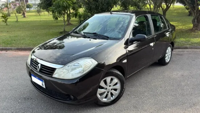 Renault Symbol Privilège Hi-flex 1.6 16V 4P 2011