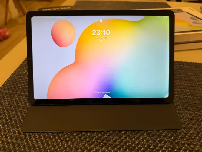 Vendo tablet Samsung Galaxy Tab S6 Lite 64GB em excelente estado de conservação.