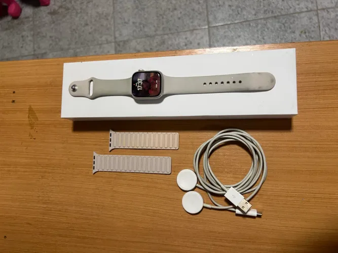 Apple Watch Series 7 41mm na caixa