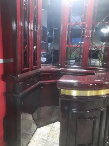 Barzinho de canto 