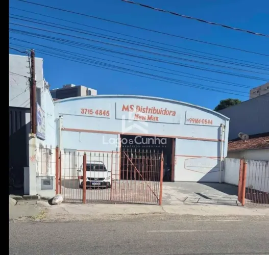 Barracão à venda, 420m² por R$ 1.650.000,00 - Jardim Country Club - Poços de Caldas/MG